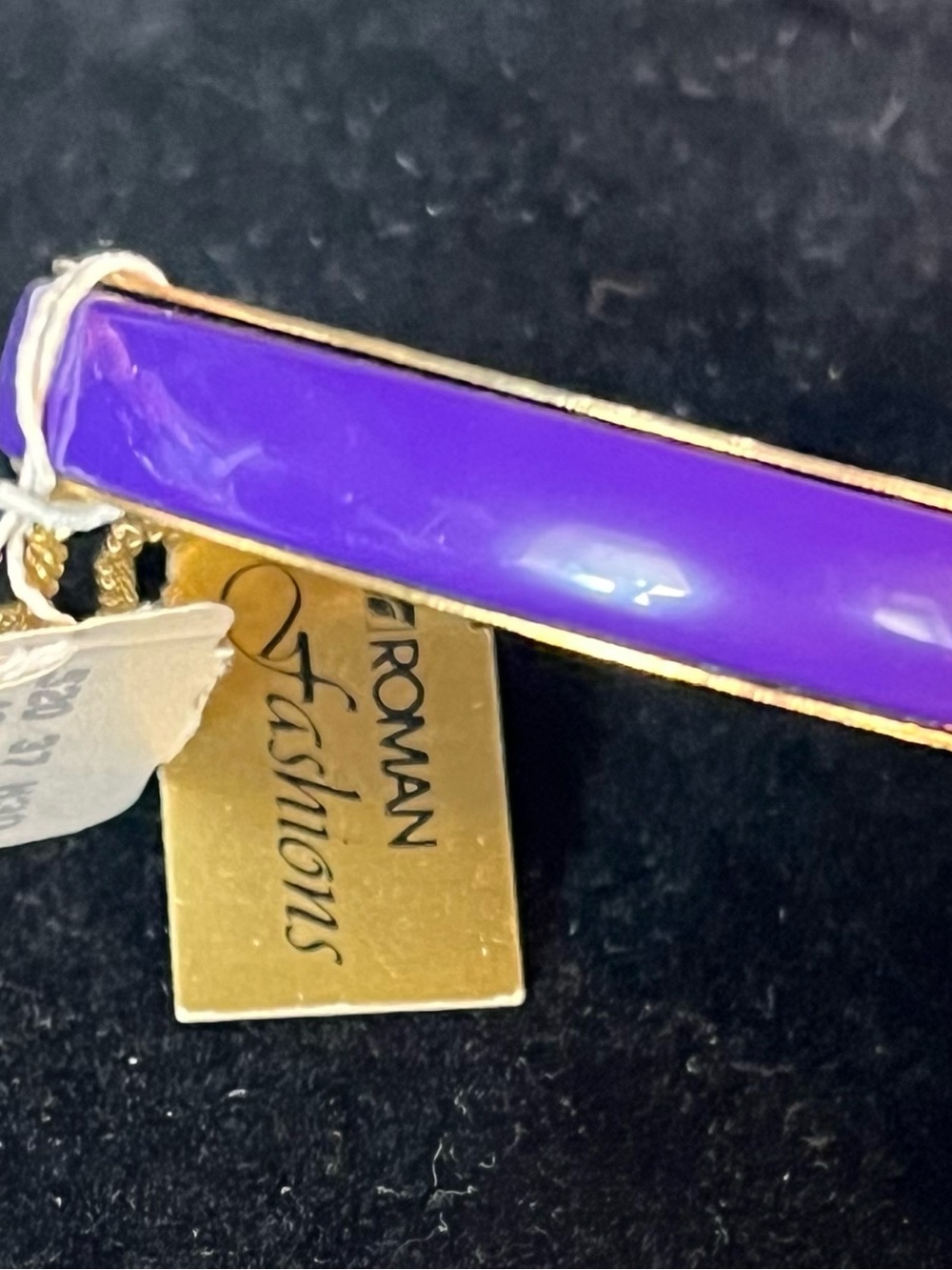 Vintage NWT Roman Fashions Purple Enamel Bangle Bracelet Gold Tone Hinged Safety